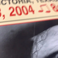 Willie Nelson - 2004 Franks Brothers 12/3 Poster Victoria, TX (damaged) -Soldout Posters image 87bd8bac c8cd 43ef b09a 0011c5f70131